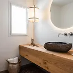 V50 Bella Vista Villa
