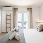 V50 Bella Vista