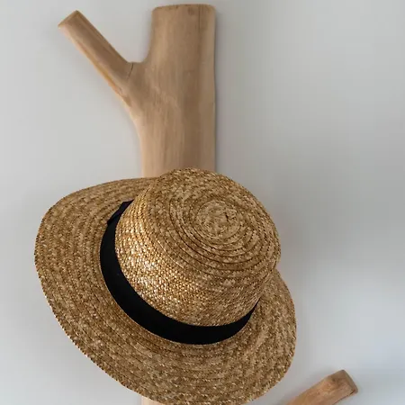 Atalis 50 By Menorcarentals Сон-Боу