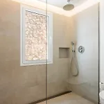 V50 Bella Vista Βίλα