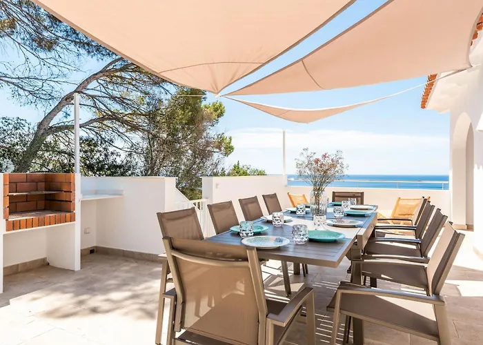 V50 Bella Vista فيلة *